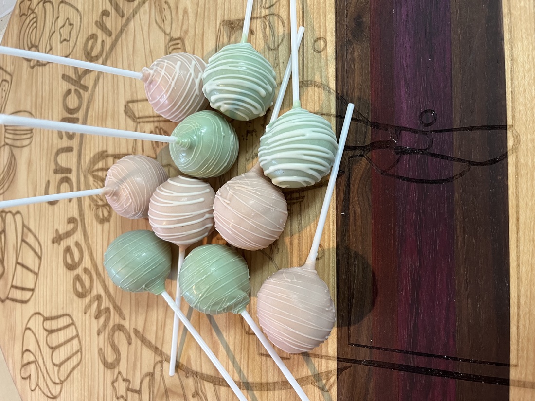 Sweet Snackerie — Pastel drizzled cake pops