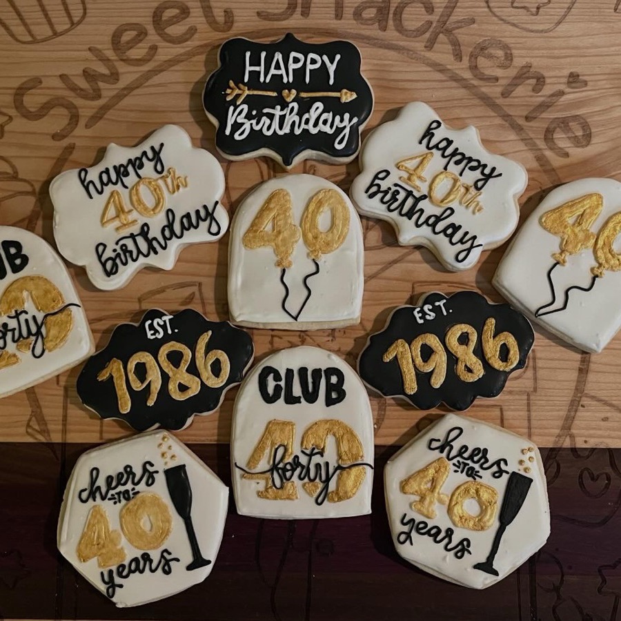 Sweet Snackerie — 40th birthday gold and black cookies