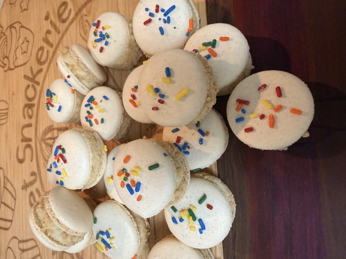 Sweet Snackerie funfetti macarons
